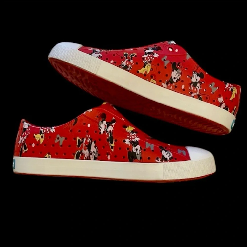 NWOT Native shoes Disney Minnie Mouse slip on 10 - Picture 1 of 7